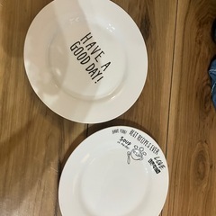 食器　ジバンシーなどの画像