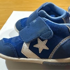 コンバース スニーカー 青 12.5cmの画像