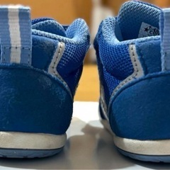 コンバース スニーカー 青 12.5cmの画像