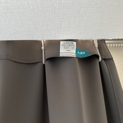 【美品1枚】灰色のカーテンとレースカーテンのセット（幅150cm、高さ200cm）の画像