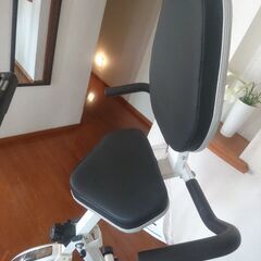フィットネスバイク　スピンバイク　トレーニングバイク　 静音　 の画像