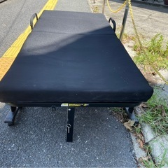 ◆早い方優先!! 折りたたみベット ※訳有り品　シングルベットの画像