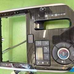 タントカスタム　LA610S 　純正ナビ　の画像