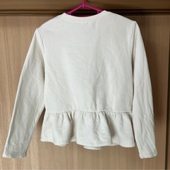 子供服 長袖トップス 150の画像