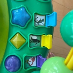 はらぺこあおむし、アクティビティジャンパーの画像