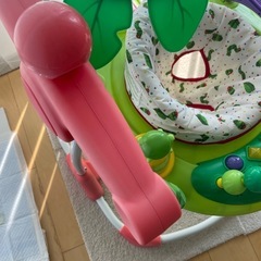はらぺこあおむし、アクティビティジャンパーの画像