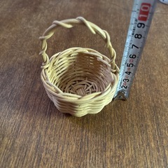 ミニカゴの画像