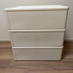 棚　引き出し　衣装ケース　押入れ収納の画像