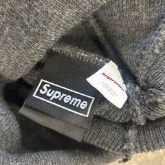 supreme ビーニー　ボックス赤ロゴの画像