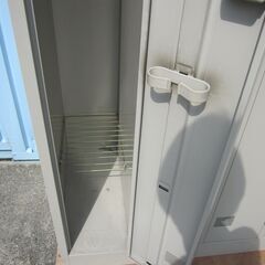 特価！　4人用ロッカー　鍵あり　ニューグレー　900ｘ515ｘ1790　　　　　　　　　　　の画像