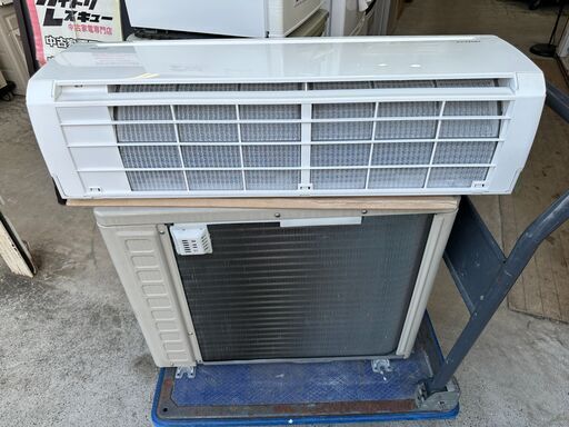 【動作保証あり】HITACHI 白くまくん 2016年 2.2kw 6畳用 冷暖房 ルームエアコン RAS-AJ22F【管理KR622】