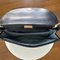HANAE  MORI パーティーバッグの画像