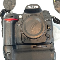 ニコン D7000 + レンズ3本（70-210mm、105mm、28-85mm）の画像