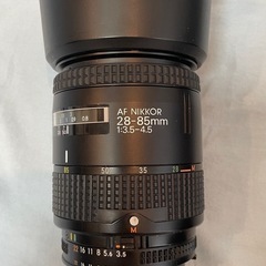 ニコン D7000 + レンズ3本（70-210mm、105mm、28-85mm）の画像