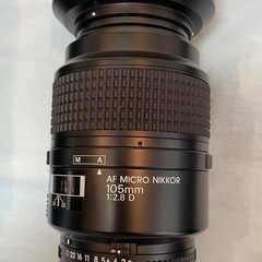 ニコン D7000 + レンズ3本（70-210mm、105mm、28-85mm）の画像