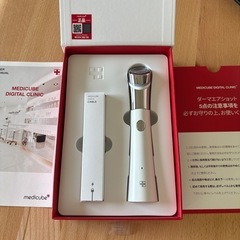 【MEDICUBE】 ダーマペン美顔器！ダーマエアショットの画像
