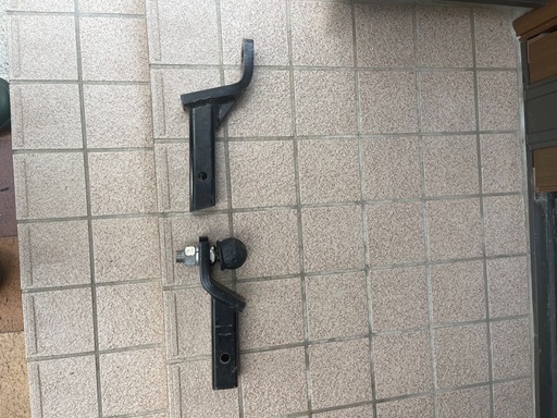 【決まりました】トレーラー用スチールヒッチ 汎用