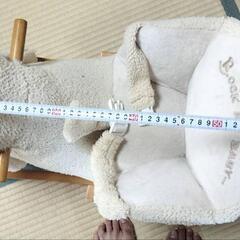 くまのぬいぐるみ木馬の画像