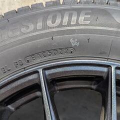 ライズ　スタッドレス　ブリザックVRX3の画像