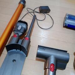 ダイソン dyson v8 fluffy スティッククリーナーの画像