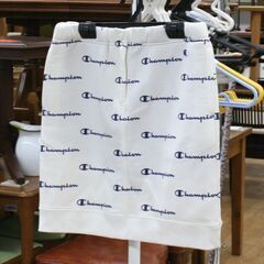 Champion ゴルフウエア CW-SG202 インナー付きスカート レディース Mサイズ ホワイト系 総ロゴ柄 札幌市 清田区 平岡の画像