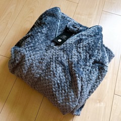 新品⭐️ 着る毛布 プレミアムマイクロファイバー ガウンタイプ 男女兼用　グレー XLの画像