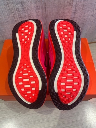 ナイキ23.5cm ZoomX ピンク ランニングシューズ