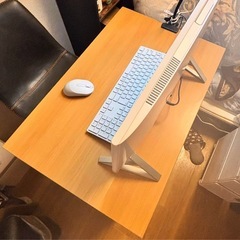 パソコンデスク(キャスター付き)の画像