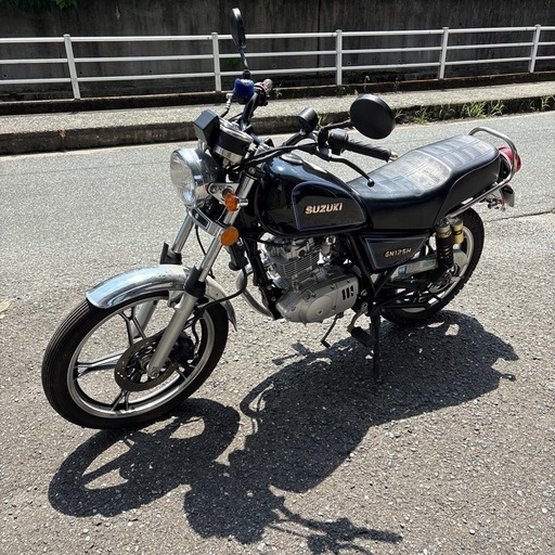 スズキ　GN125H