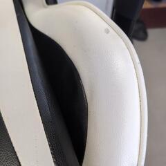 【(月)(水)(金) 引取り限定】ゲーミングチェア　GT RACINGの画像