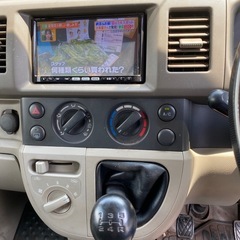 人気のエブリバン　4WD の画像