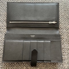 ジモティ限定セール！HERMES 長財布の画像