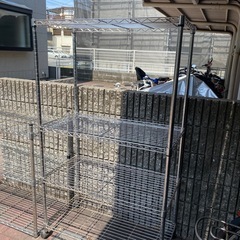 スチールラック2台まとめてお引き下さい。の画像