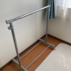 
ブティックハンガーの画像
