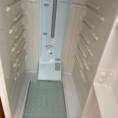 【中古品】パナソニック　冷蔵庫　NR-B173W-W形　2011年製　の画像