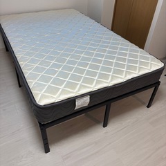 美品:NITORIコイルマットレスとセミダブルベッド足 の画像