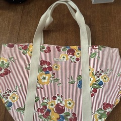 フルーツ柄トートバッグ　2個セットの画像