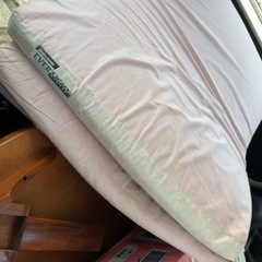【本日夕方処分します】マットレスの画像