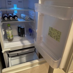 シャープ冷蔵庫の画像