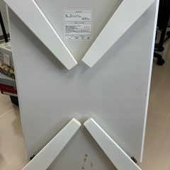 折りたたみ机
の画像
