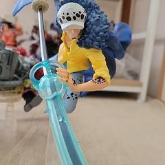 ワンピースフィギュア３点　今だけの画像