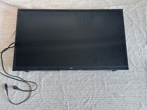 32型テレビ (としき) 十三のテレビ《液晶テレビ》の中古あげます