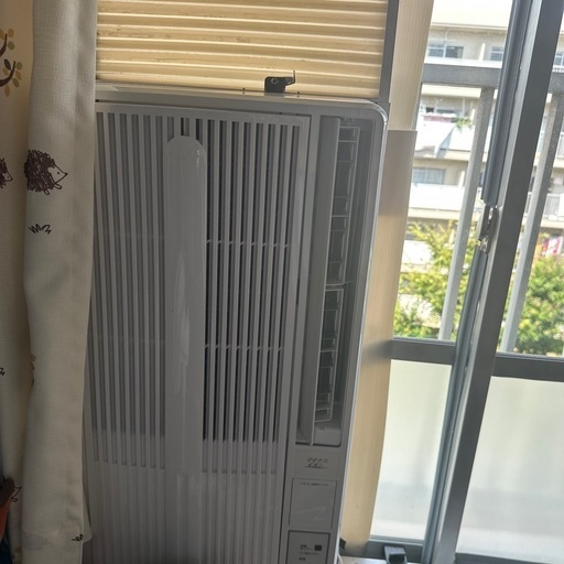 窓用エアコン2020年製