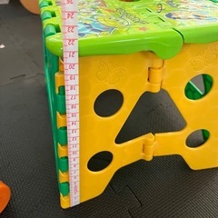 折りたたみ式　子ども　踏み台　中古品　　の画像