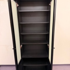 収納家具の画像