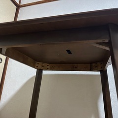 ダイニングテーブルの画像