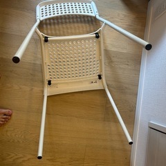 IKEA 椅子　ダイニングチェアの画像