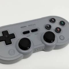 【未使用近い】8BitDo SN30 Pro Bluetooth Gamepad/80DM/ゲームコントローラーの画像
