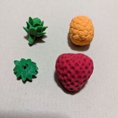 食べ物の消しゴムの画像