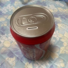 貯金箱の画像